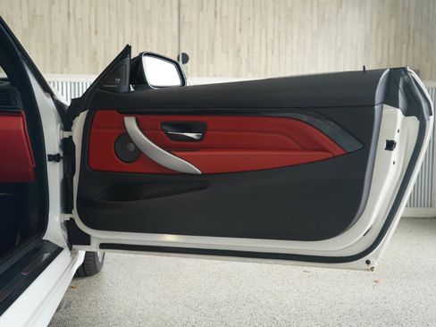 Used 2014 BMW 435i Convertible RWD image 33