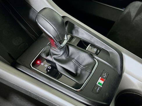 Used 2024 Alfa Romeo Tonale Veloce AWD/4WD image 25