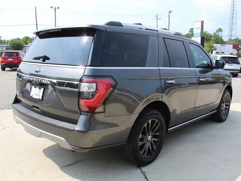 Used 2019 Ford Expedition Limited w/ Equipment Group 301A AWD/4WD image 5