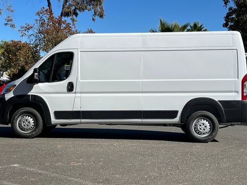 New 2026 RAM ProMaster 2500 image 6