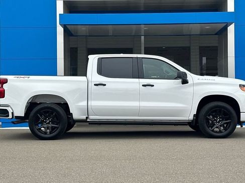New 2026 Chevrolet Silverado 1500 Custom image 4