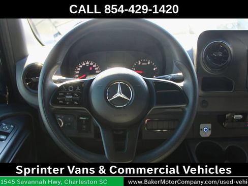 Used 2019 Mercedes-Benz Sprinter 3500 image 6