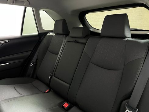 Certified 2025 Toyota RAV4 XLE image 21