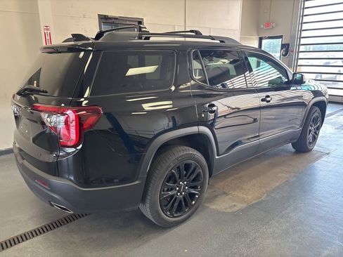 Used 2023 GMC Acadia SLT w/ Elevation Edition FWD image 6