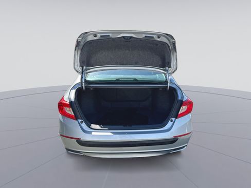 Used 2018 Honda Accord EX image 28