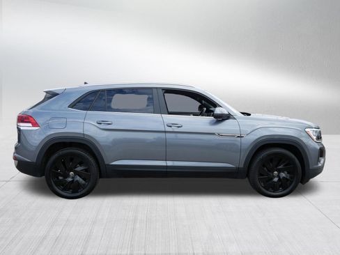 Used 2024 Volkswagen Atlas Cross Sport SE AWD/4WD image 8