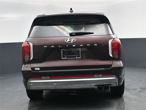 Used 2025 Hyundai Palisade Calligraphy image 13