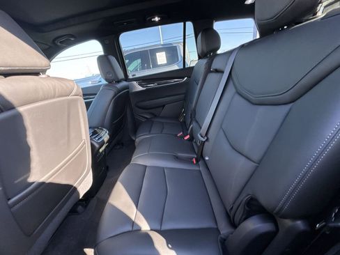 Used 2024 Cadillac XT6 Sport AWD/4WD image 29