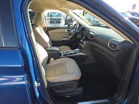 Used 2021 Ford Explorer Limited w/ Equipment Group 301A image 12