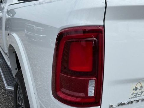New 2025 RAM 2500 Limited image 9
