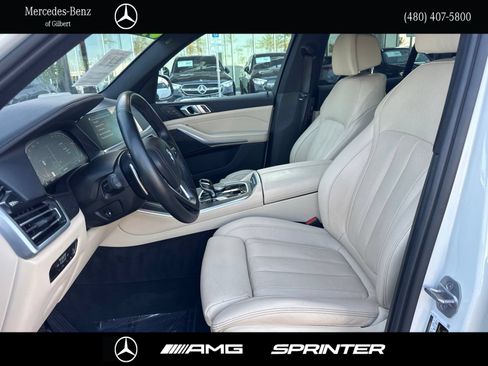 Used 2022 BMW X5 xDrive40i w/ Luxury Seating Package AWD/4WD image 10