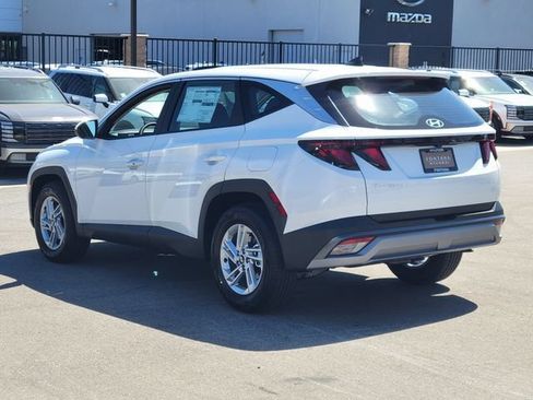 New 2026 Hyundai Tucson SE FWD image 3