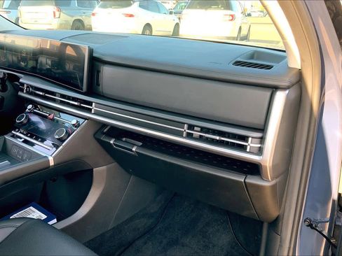 Used 2025 Hyundai Santa Fe XRT image 19