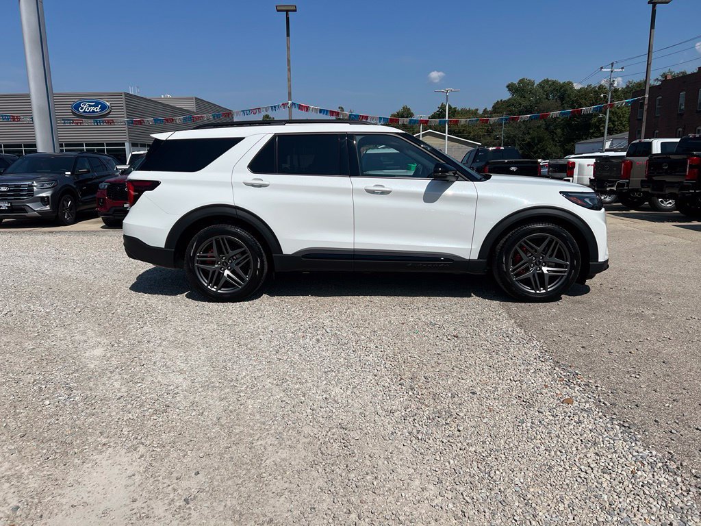 Used 2026 Ford Explorer ST w/ Sun And Sound Package AWD/4WD image 10