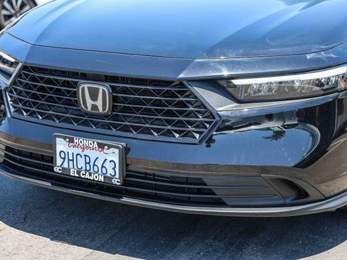 Certified 2023 Honda Accord LX image 19