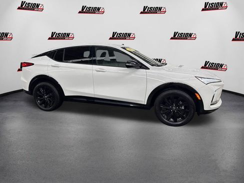 Used 2024 Buick Envista Sport Touring w/ Convenience I Package image 4