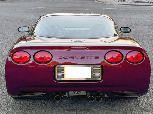 Used 2003 Chevrolet Corvette 50th Anniversary Edition w/ Preferred Equipment Group image 7