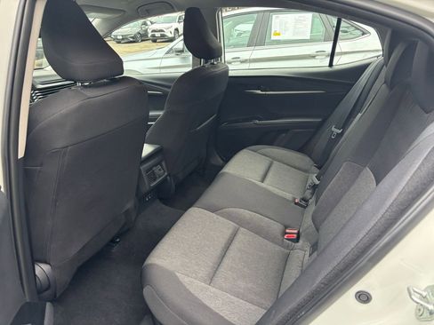 Used 2025 Toyota Camry LE image 24