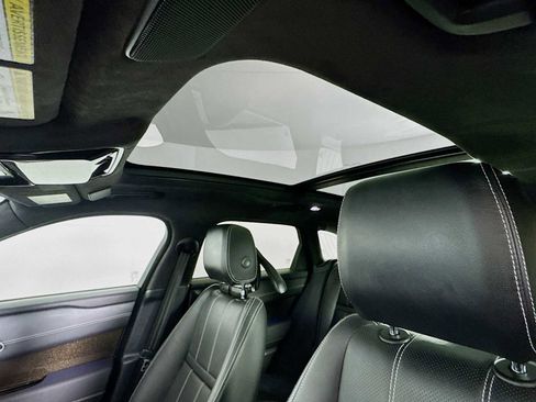 Used 2023 Land Rover Range Rover Velar HST image 13