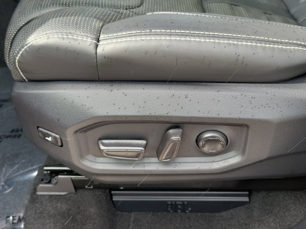 Used 2024 Toyota Sequoia Capstone AWD/4WD image 22