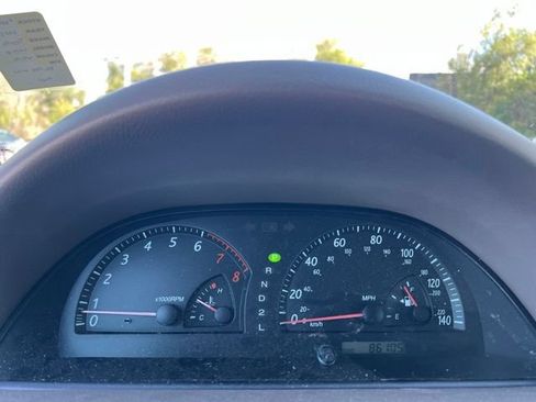 Used 2002 Toyota Camry SE FWD image 15