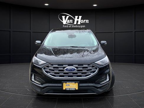 Certified 2024 Ford Edge Titanium AWD/4WD image 8