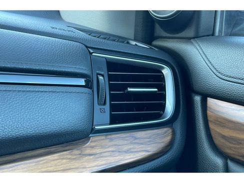 Certified 2022 Honda CR-V Touring image 30