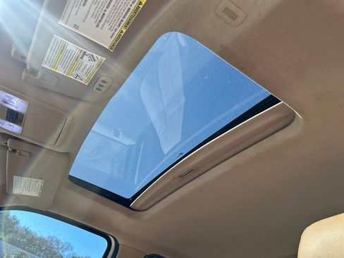 Used 2015 Ford F250 Lariat w/ Lariat Ultimate Package image 10