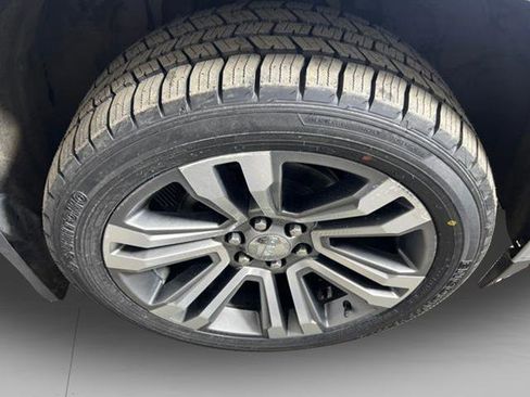 Used 2019 GMC Yukon XL Denali w/ Denali Ultimate Package image 31