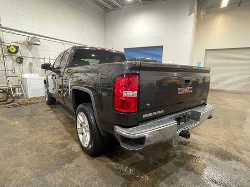 Used 2015 GMC Sierra 1500 SLE w/ SLE Value Package RWD image 4