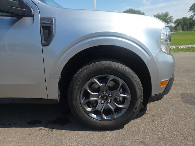 Certified 2024 Ford Maverick XLT w/ XLT Luxury Package FWD image 4
