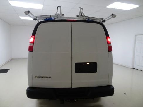 Used 2019 Chevrolet Express 2500 Extended w/ Driver Convenience Package image 5