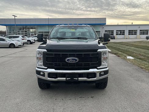 Used 2024 Ford F250 XL w/ XL Off-Road Package image 8