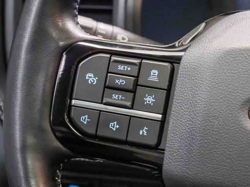 Used 2022 Ford F150 Lightning Platinum AWD/4WD image 21