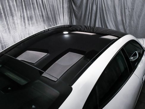 Used 2022 Porsche Taycan image 72