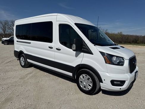 Used 2025 Ford Transit 350 XLT RWD image 8