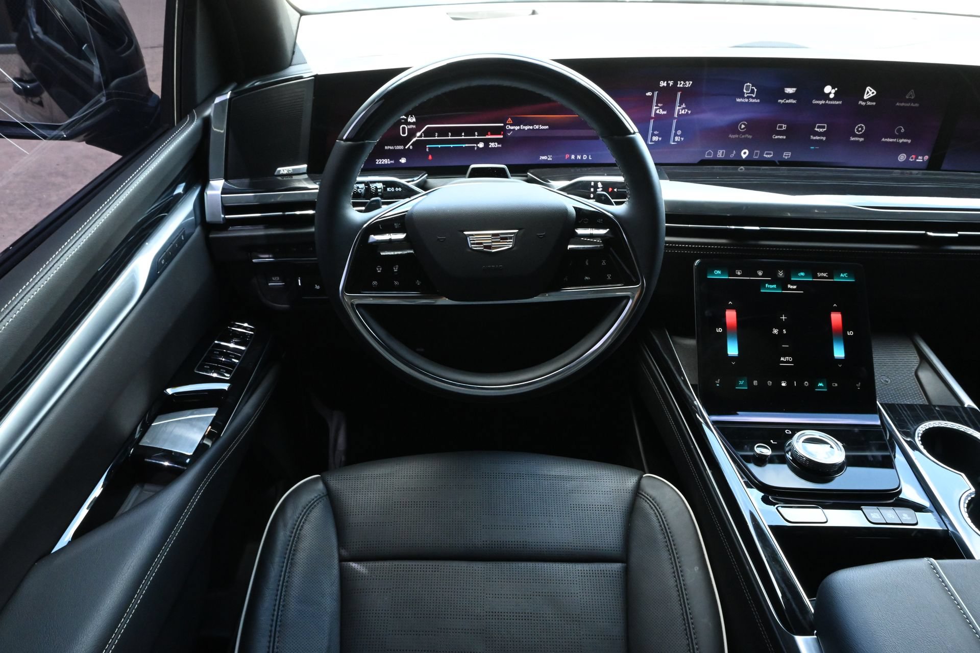 Certified 2026 Cadillac Escalade Sport w/ Touring Package AWD/4WD image 9
