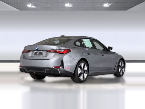 Used 2023 BMW i4 eDrive40 w/ Premium Package RWD image 9
