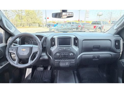 Used 2021 Chevrolet Silverado 1500 Custom image 10