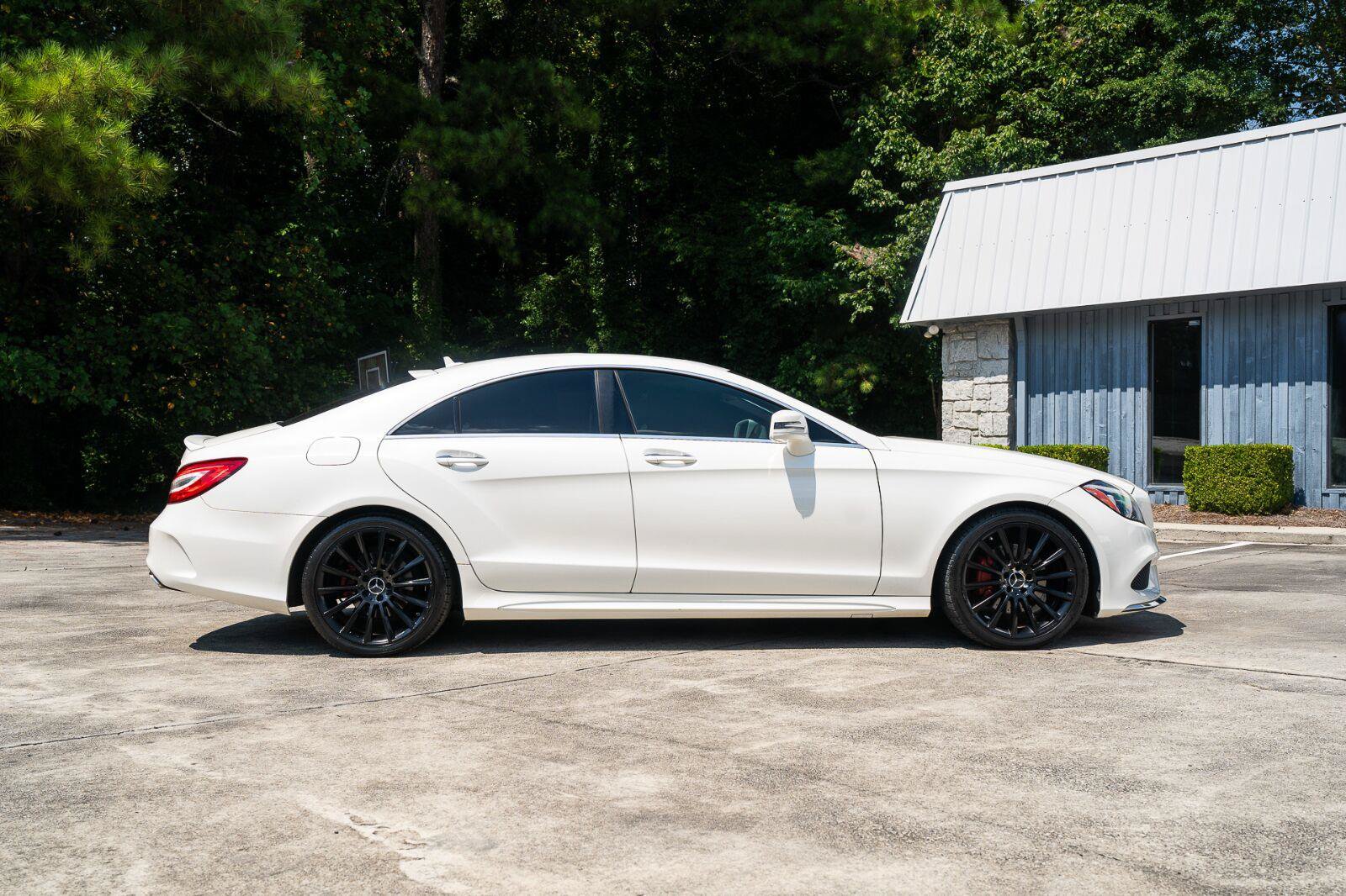 Used 2016 Mercedes-Benz CLS 400 image 12