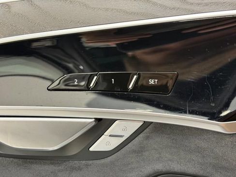 Used 2022 Audi A8 L 3.0T AWD/4WD image 14