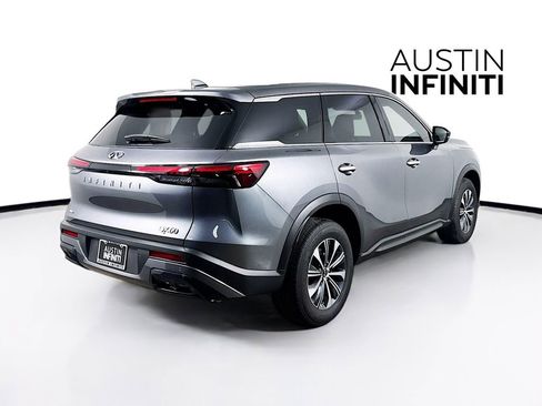 Certified 2025 INFINITI QX60 Pure image 9