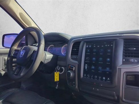 Used 2015 RAM 1500 Express image 15