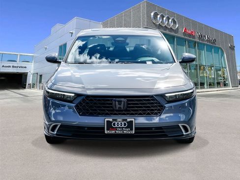 Used 2025 Honda Accord Touring image 6