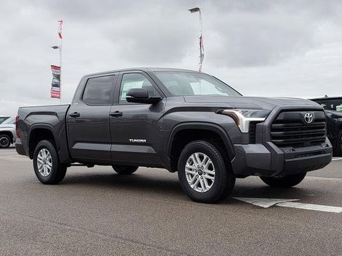 New 2025 Toyota Tundra SR5 image 3