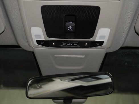 Used 2023 Honda CR-V EX image 21