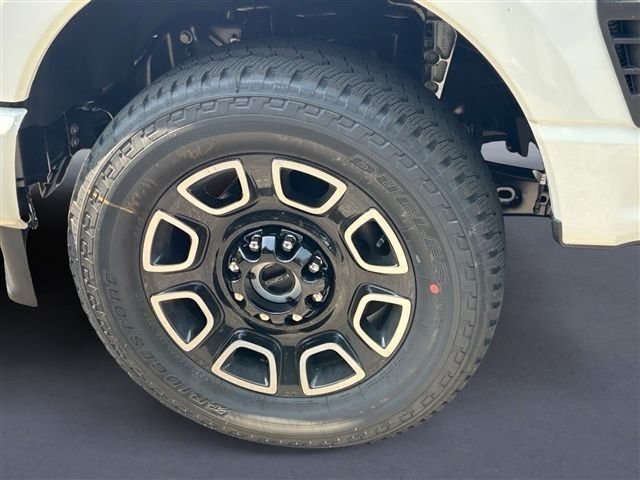 New 2026 Ford F250 Platinum AWD/4WD image 10
