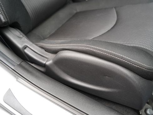 Used 2016 Nissan 370Z Coupe image 62