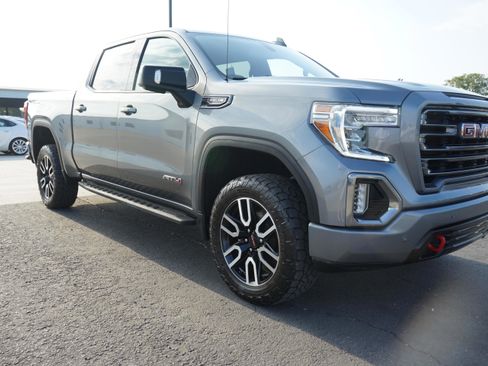 Used 2022 GMC Sierra 1500 AT4 w/ AT4 Premium Package image 7