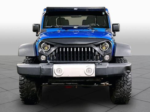 Used 2016 Jeep Wrangler Sport AWD/4WD image 4